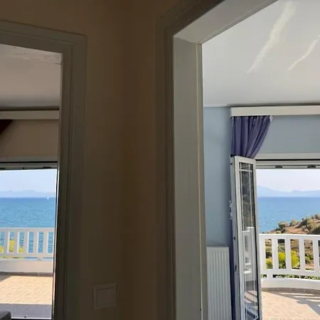Semesterbostad Soros Seaside *